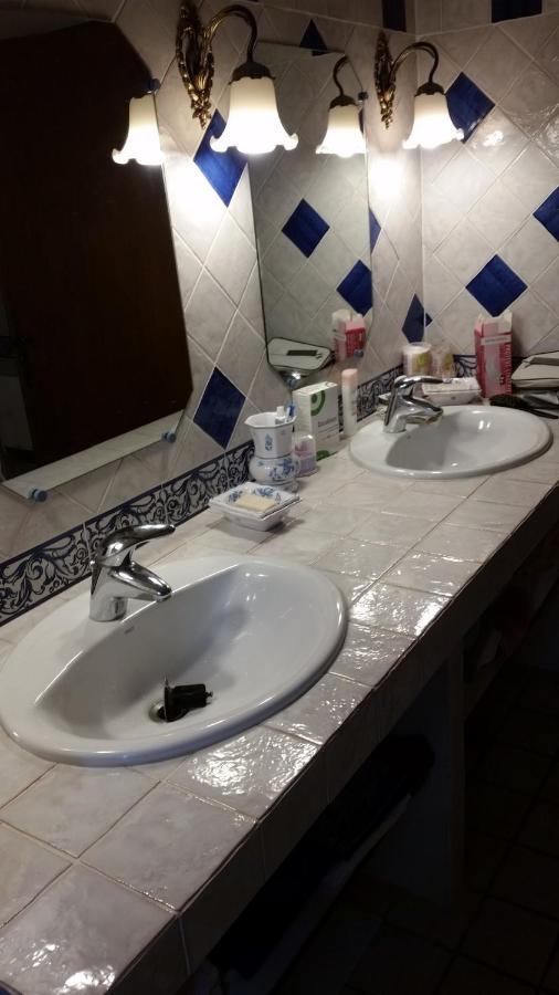 Chambres D'Hotes Elisa & Etienne มาโนสก์ ภายนอก รูปภาพ
